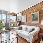 Atico Con Terraza Lägenhet
